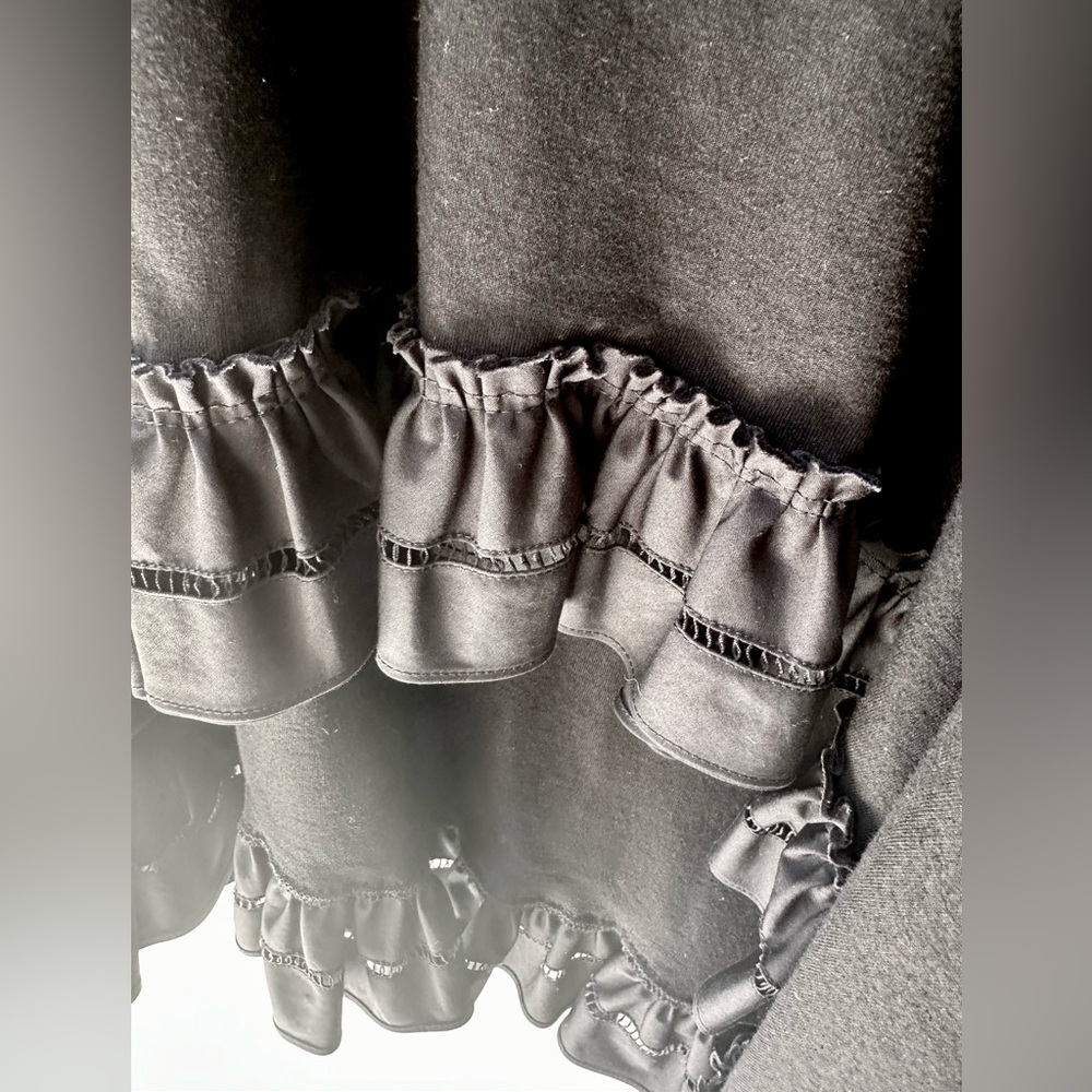 Like new Alexander McQueen asymmetric ruffle top, size 42 - Picture 9 of 15